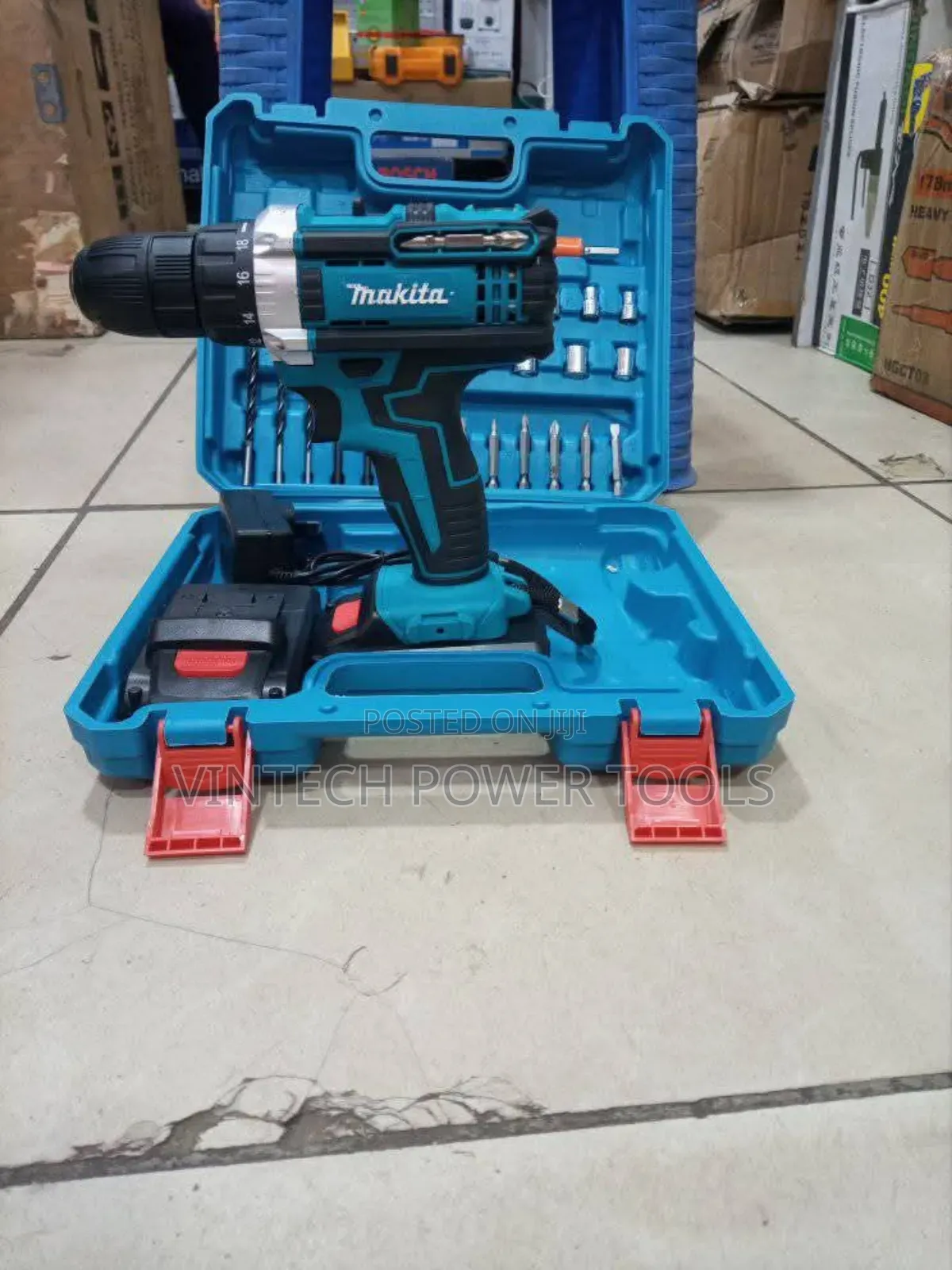 Makita 26 v Cordless Drill