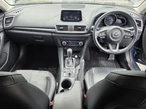 Mazda Axela 2019 Blue