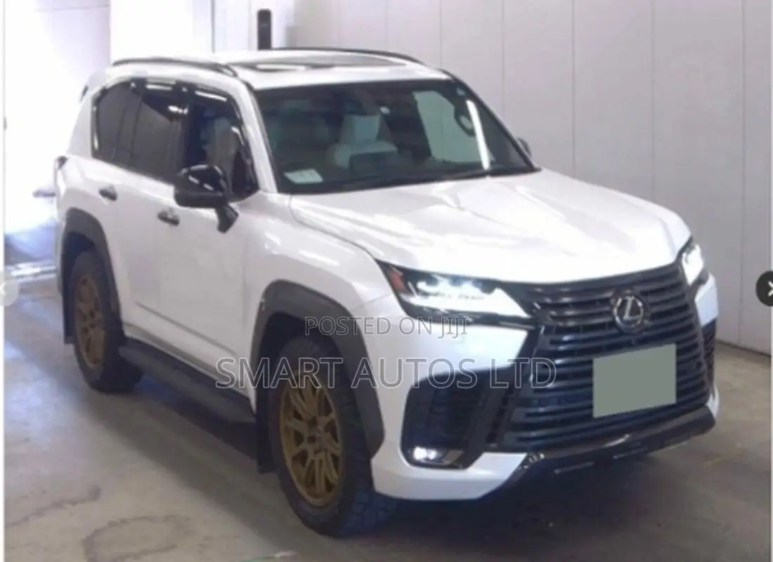 Lexus LX 2022 Pearl