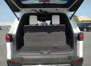 Lexus LX 2022 Pearl