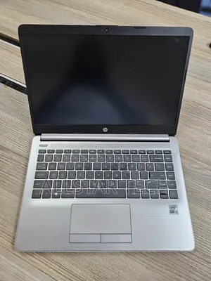 Laptop HP 240 G8 8GB Intel Core I3 SSD 1T