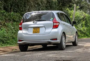 Nissan Note 2018 Silver
