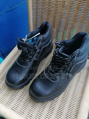 Vaultex Safety Boots