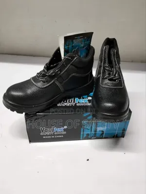 Vaultex Industrial Safety Boots