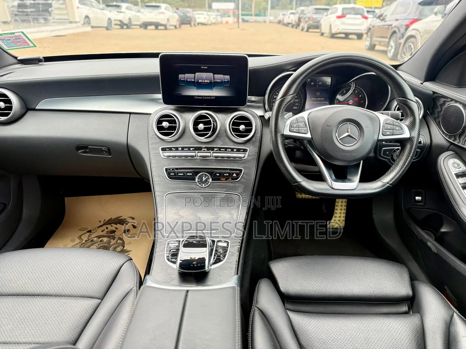 Mercedes-Benz C200 2016 Silver