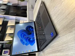 Laptop Lenovo ThinkPad T14 G4 16GB Intel Core I7 SSD 1T