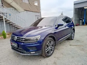 Volkswagen Tiguan 2.0T S AWD 4MOTION 2018 Blue