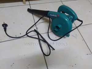Meakida Blower