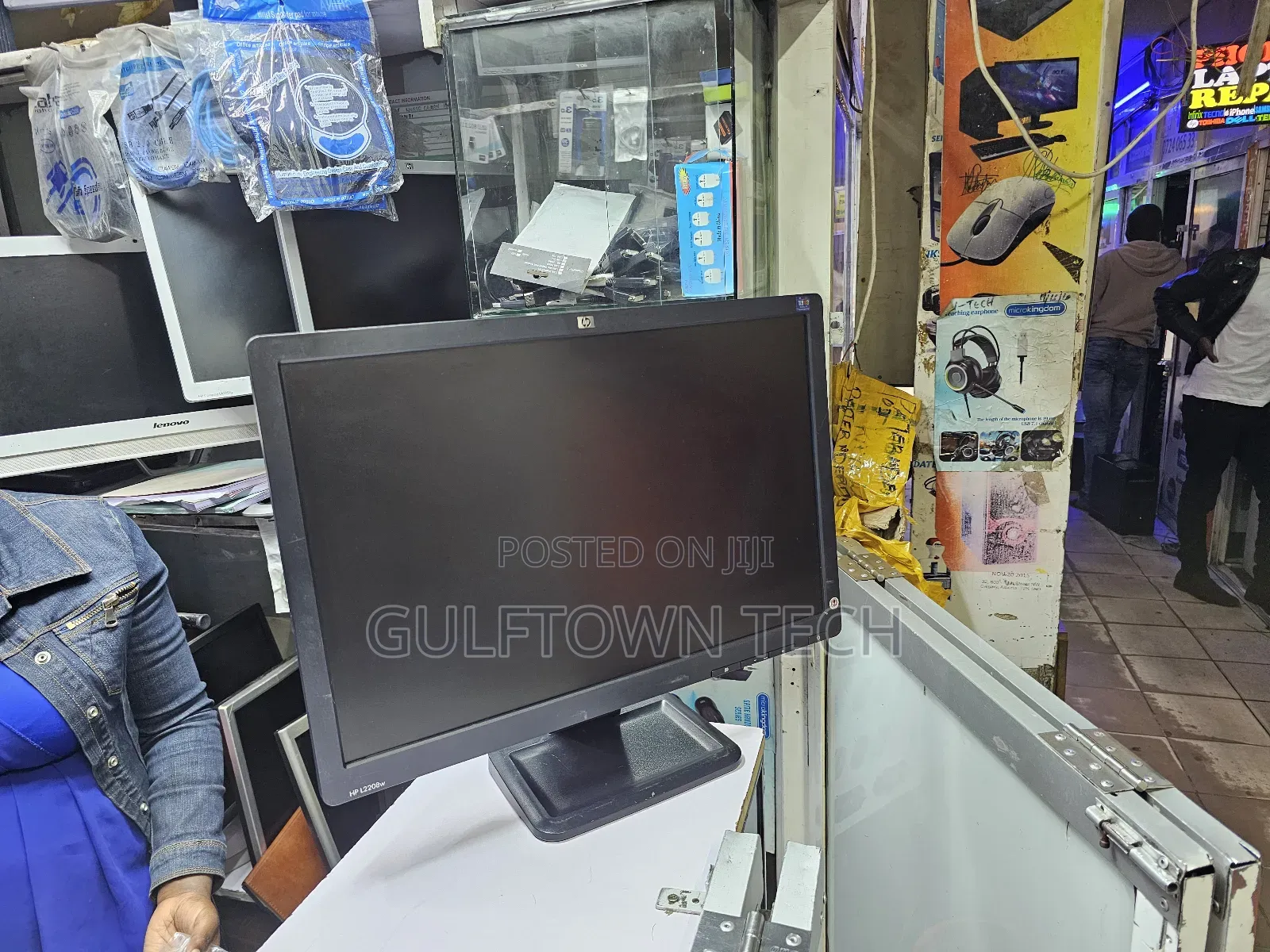 Hp 22inch TFT With Vga