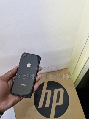 Apple iPhone 8 64 GB Black