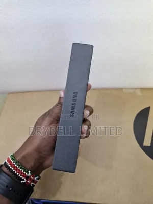 New Samsung Galaxy S25 256 GB Blue