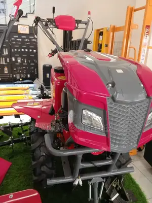 Power Tiller With Many Attachments
