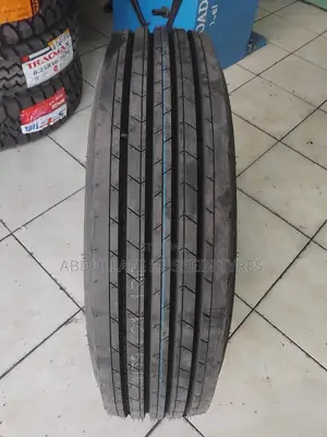 9.5 R17.5 Soonova Tyres