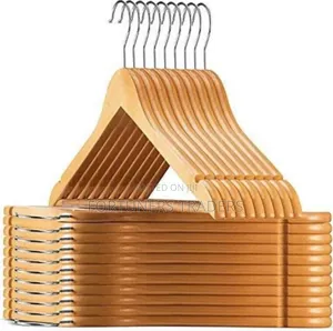 Wooden Hangers 10pcs With Clips