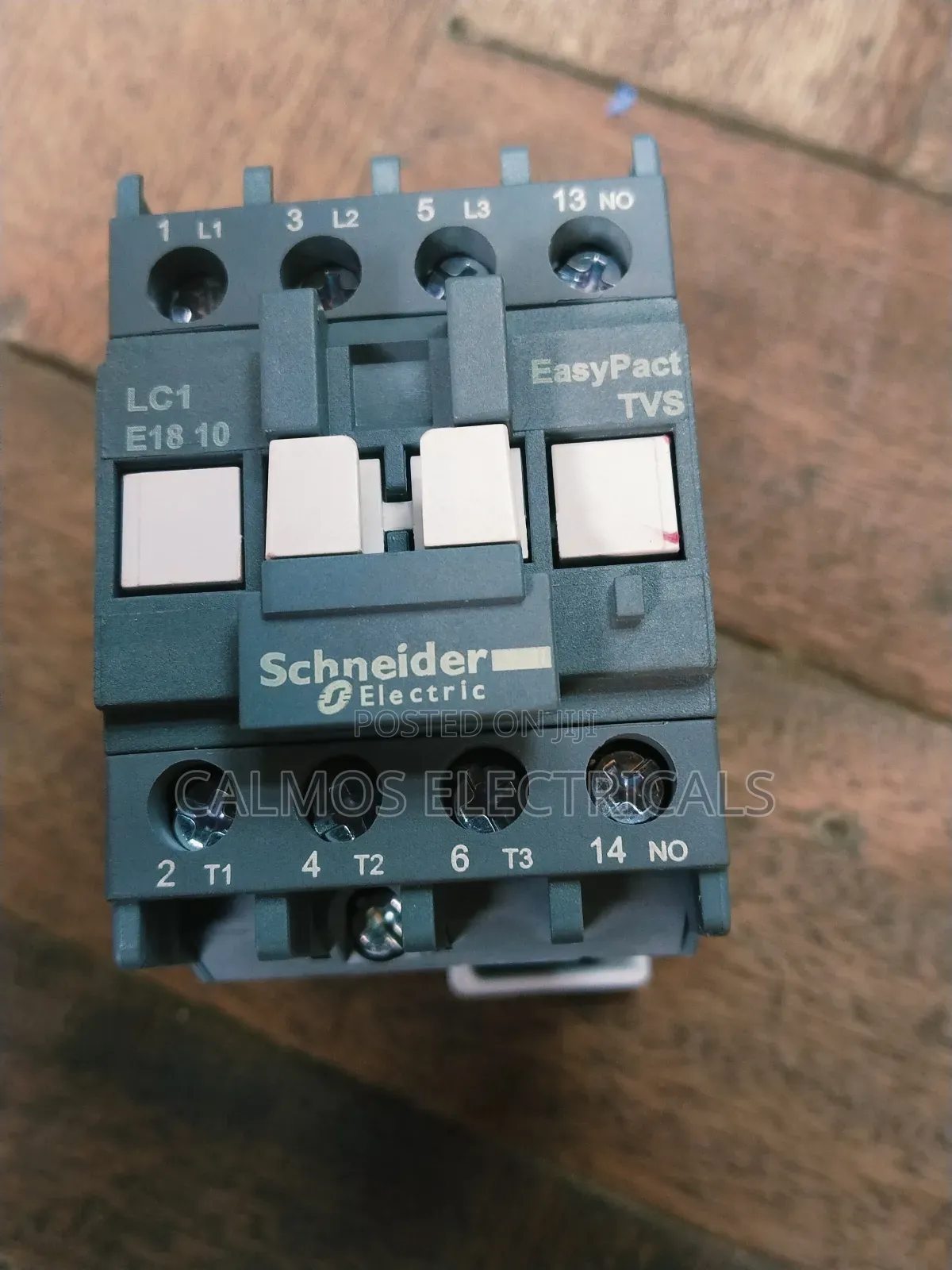 E1810 Contacter 3pole