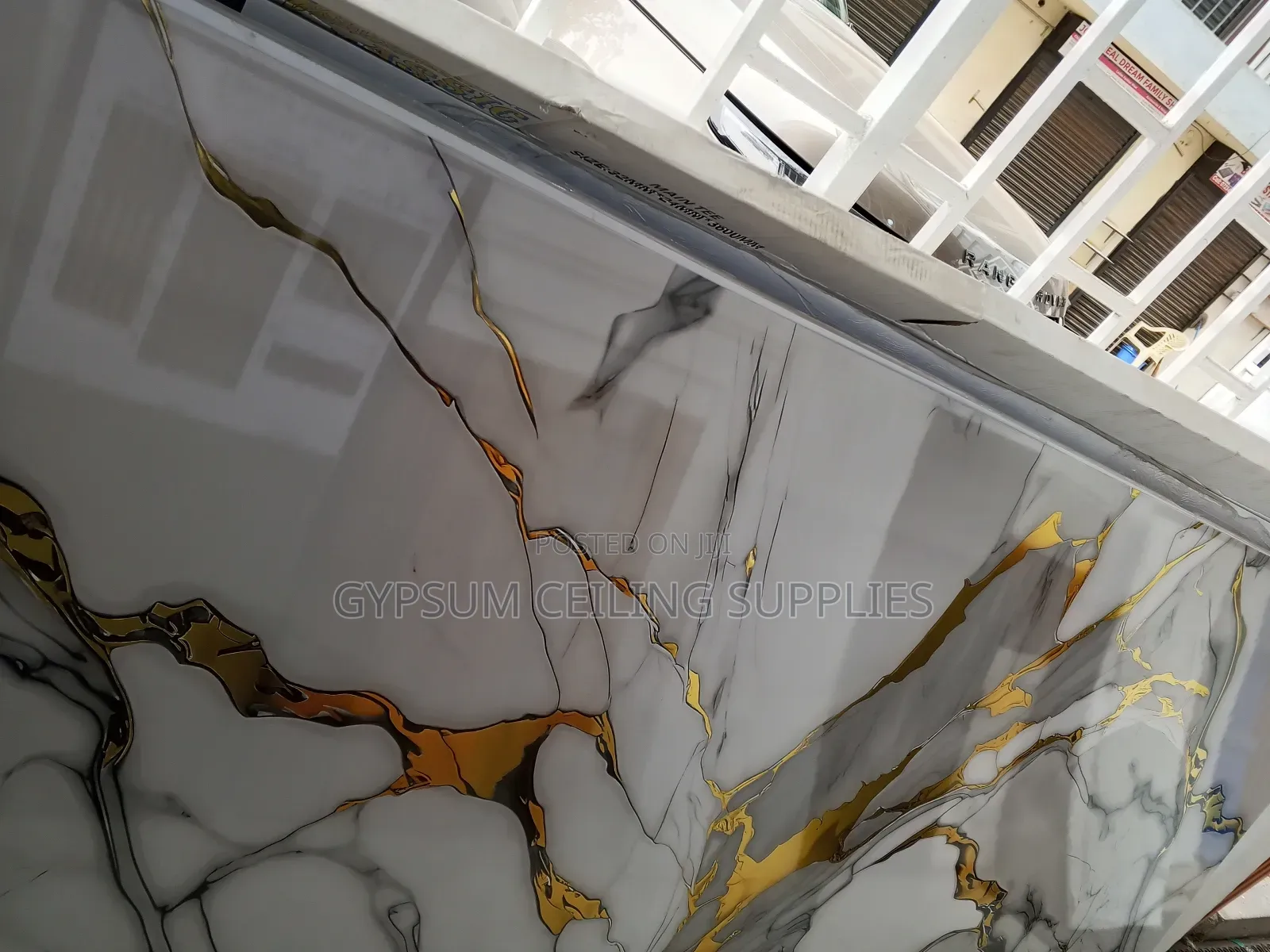 PVC Marble Sheets With Golden Accent 4ftx8ft