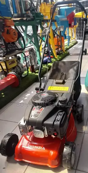 Honda Gasoline Lawn Mower 18" 196cc