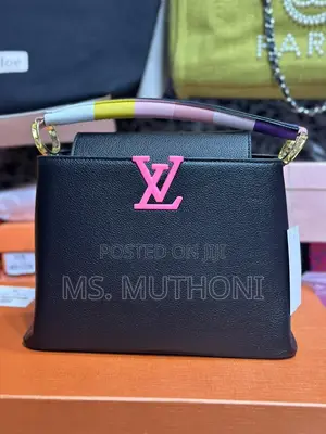 Black Lv Capucine 26 Cm