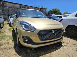 Suzuki Swift 2018 Gold