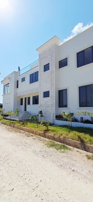 4bdrm Mansion in Vipingo for sale