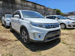 Suzuki Escudo 2017 Pearl