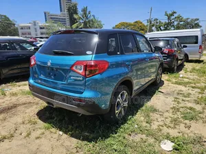 Suzuki Escudo 2017 Blue