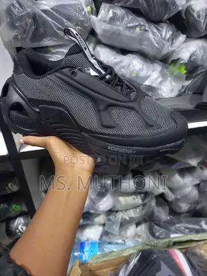 Adidas Gents Trainers Size 40-45