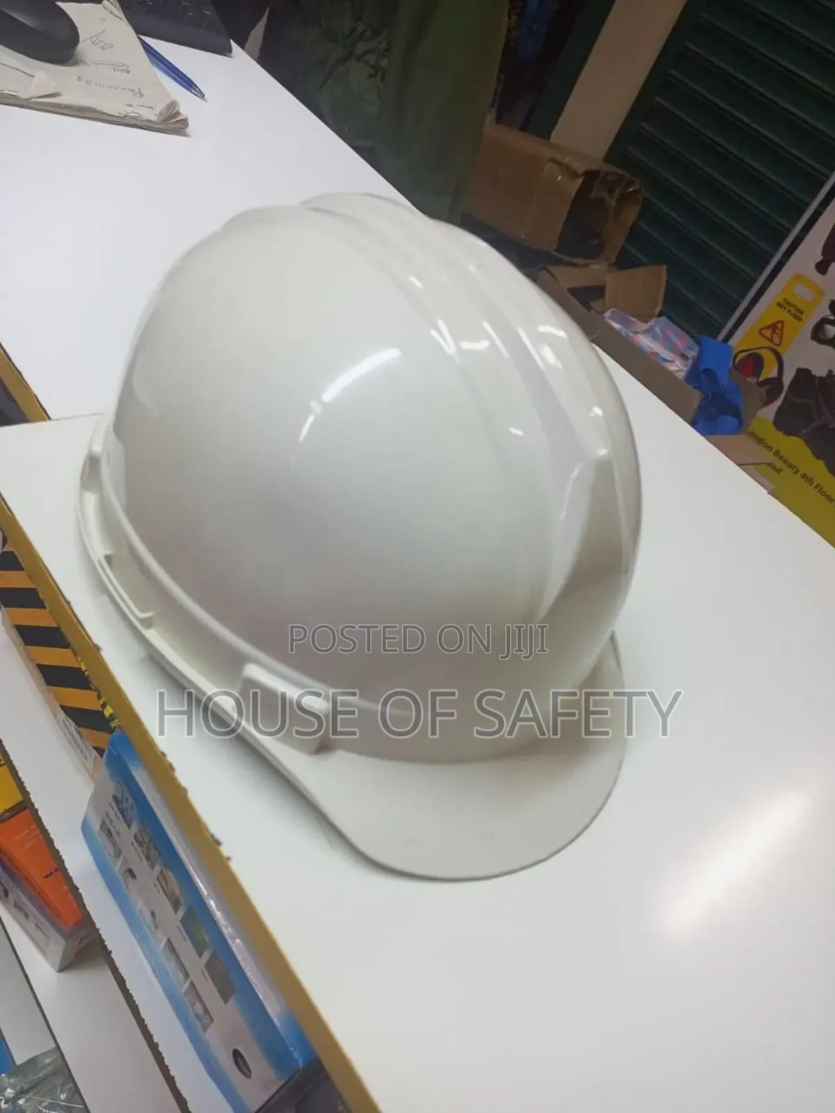 Plain Helmets