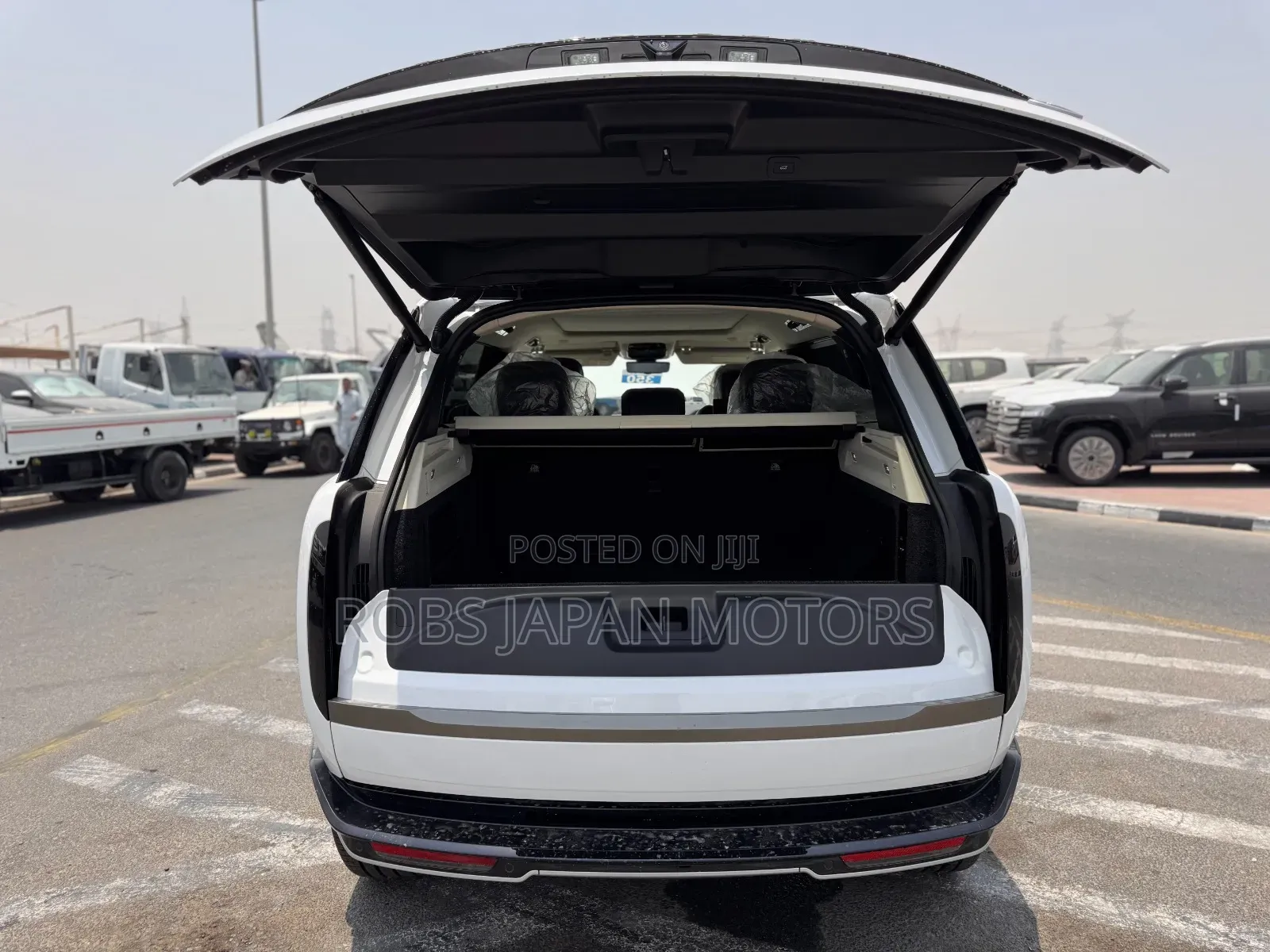 Land Rover Range Rover Vogue 2023 White