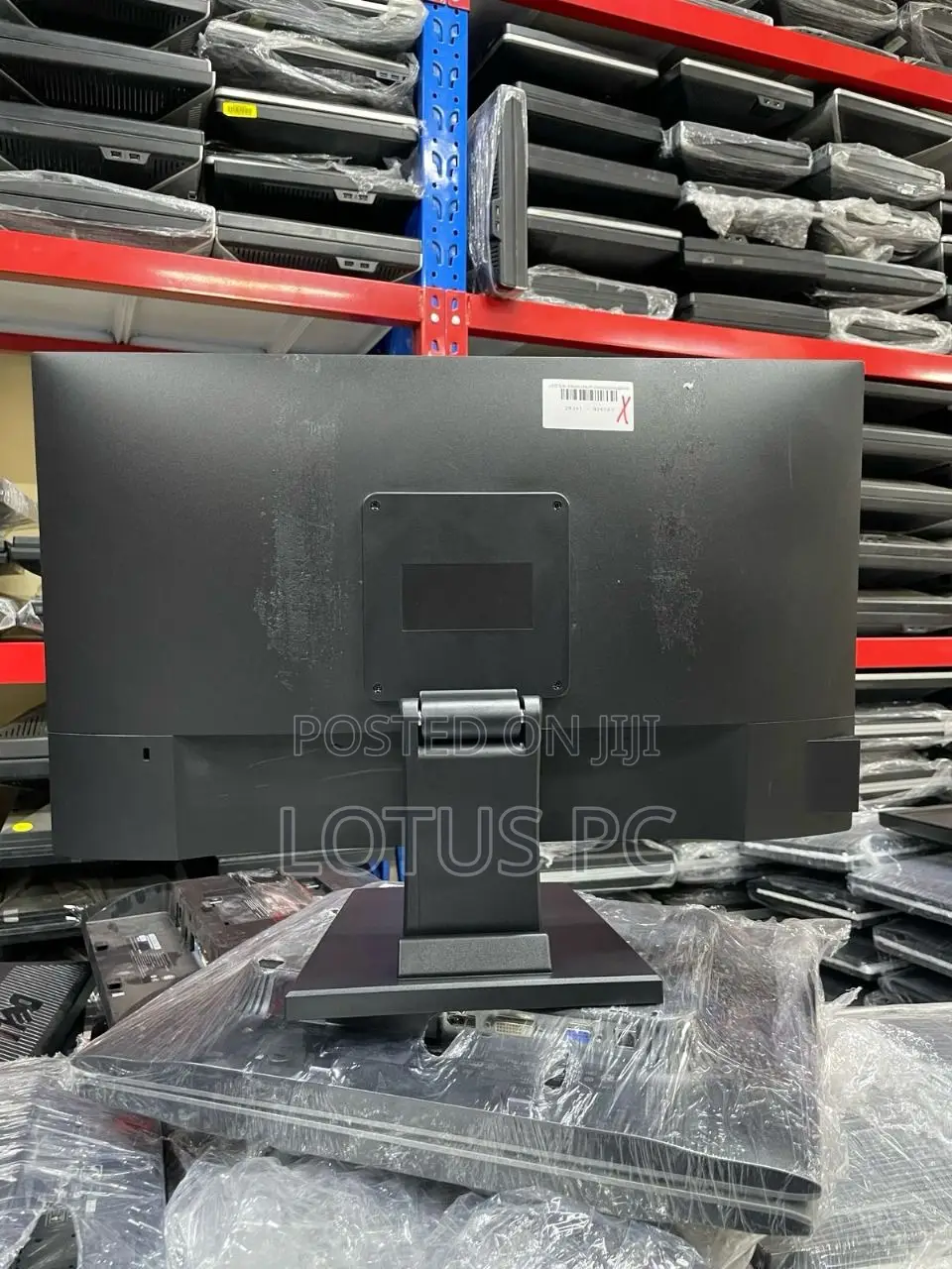 Dell 23” Edge to Edge