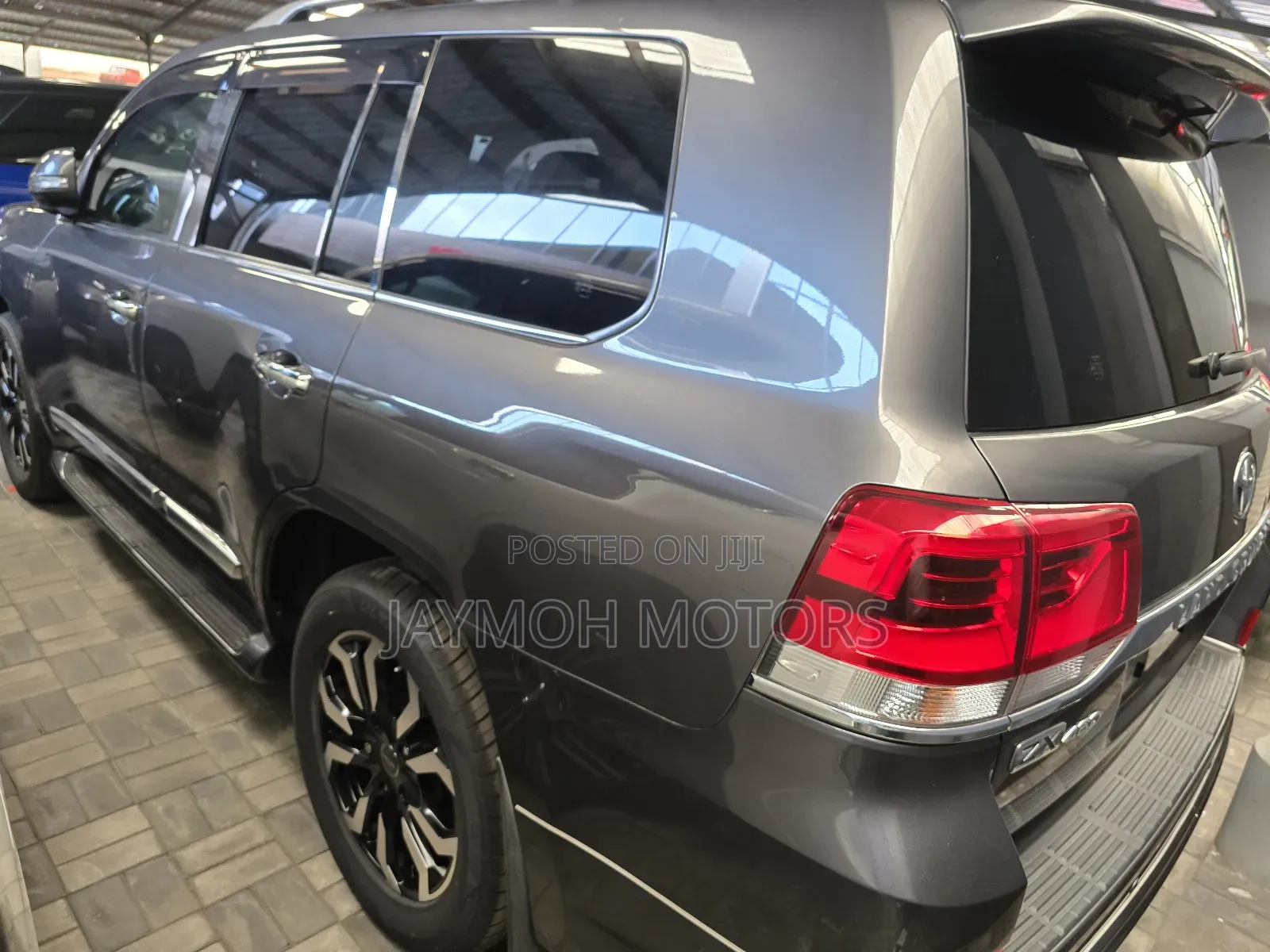 Toyota Land Cruiser 2019 Gray