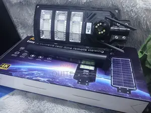 Ai Solarcamera+Lights 2in1 Twoway Audio 450watts 4g V380app