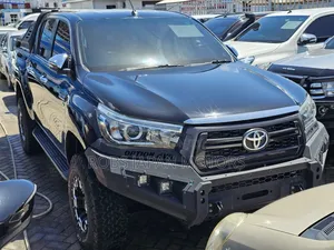 Toyota Hilux Revo Double Cab Deisel 2.8 AWD 2018 Black