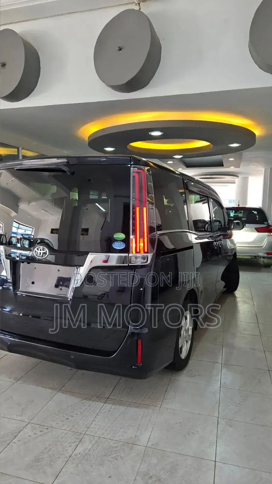 Toyota Esquire 2019 Matt Black