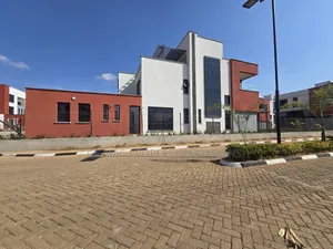 4bdrm House in Membley Estate for sale