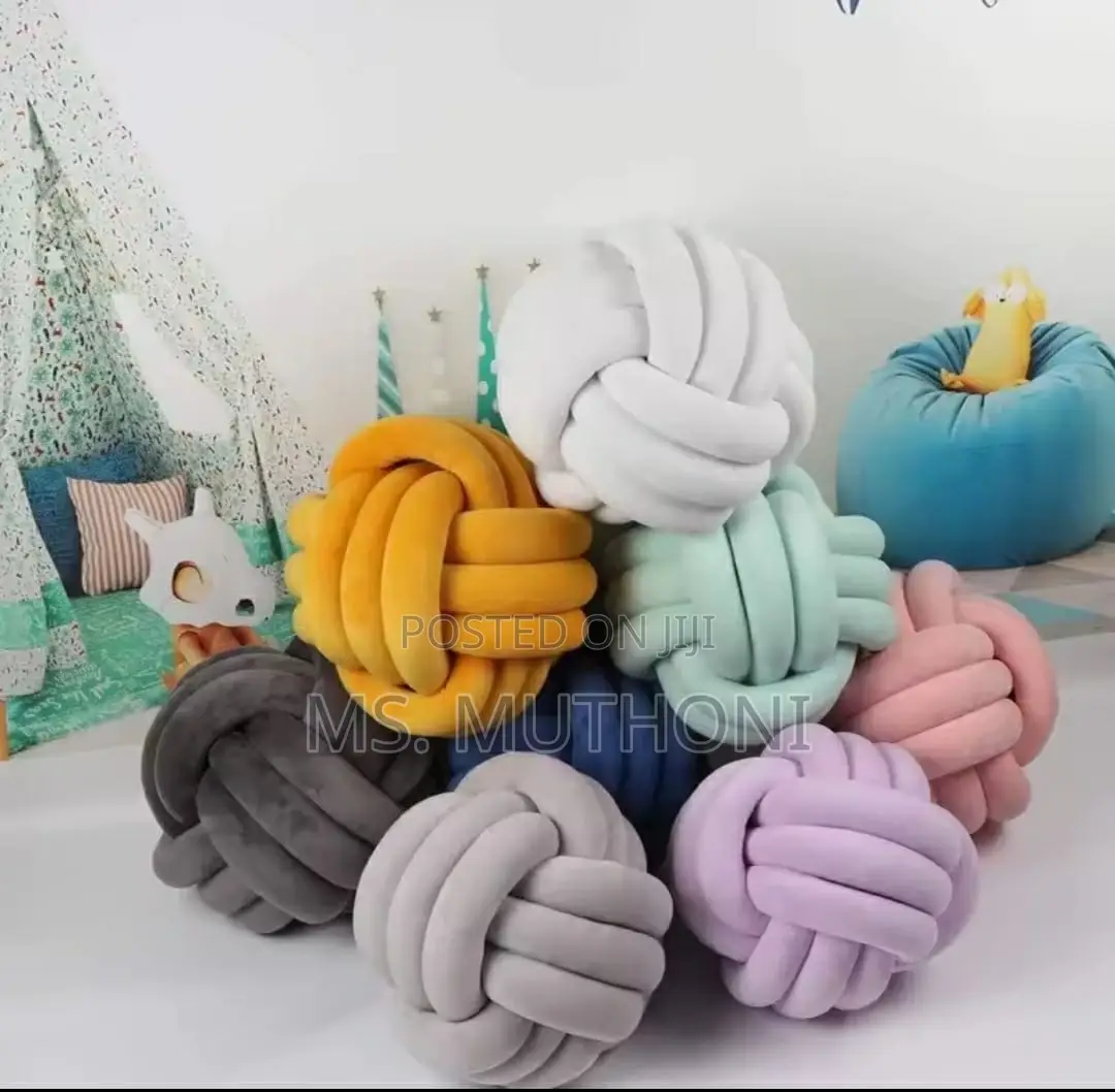 Knot Pillow Round Ball Home Decor Cushion