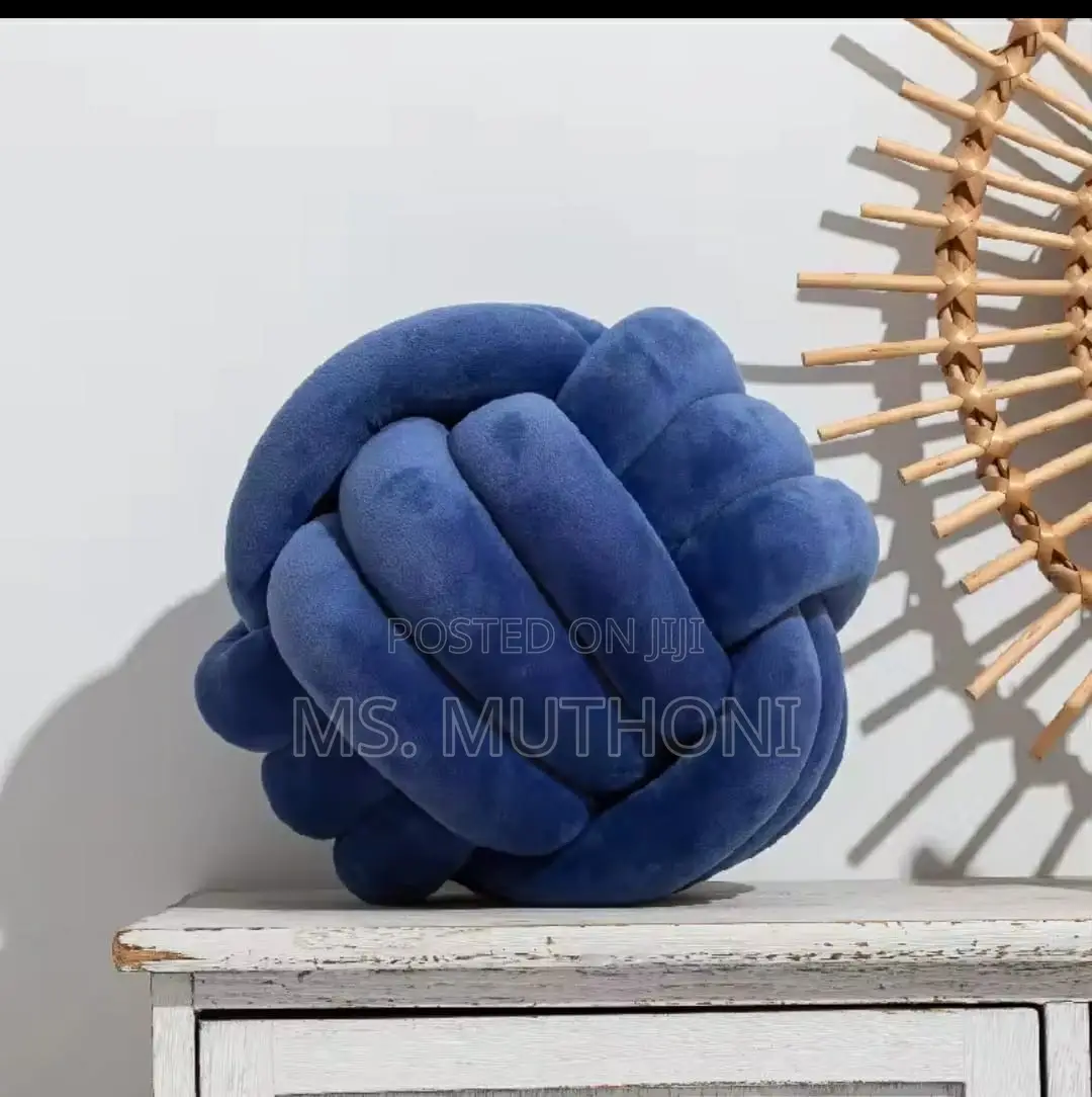 Knot Pillow Round Ball Home Decor Cushion