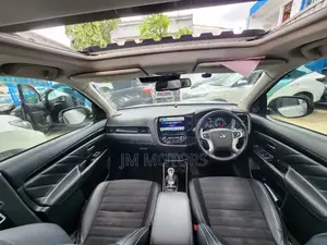Mitsubishi Outlander 2019 Pearl