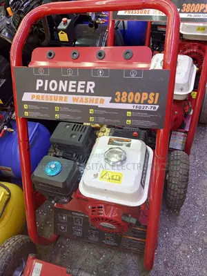 Highly Noted 3800psi Pioneer Petrol Pressure Washer