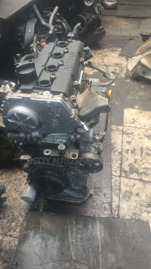 Nissan Serena Slim Engine Qr20 4wd