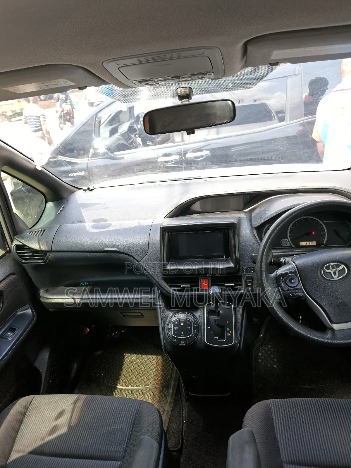 Toyota Voxy 2019 Black