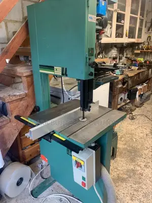 Bandsaw Machine – Versatile Cutting Solution for Professionals