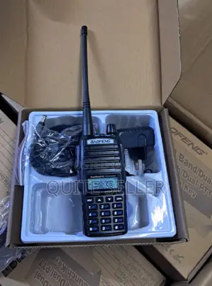 Walkie Talkie With Dual Band Frequency One Piece Hikers and Campers