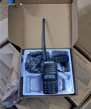 Smart Baofeng Uv-82 Dual Band Handheld Transceiver Walkie Talkie