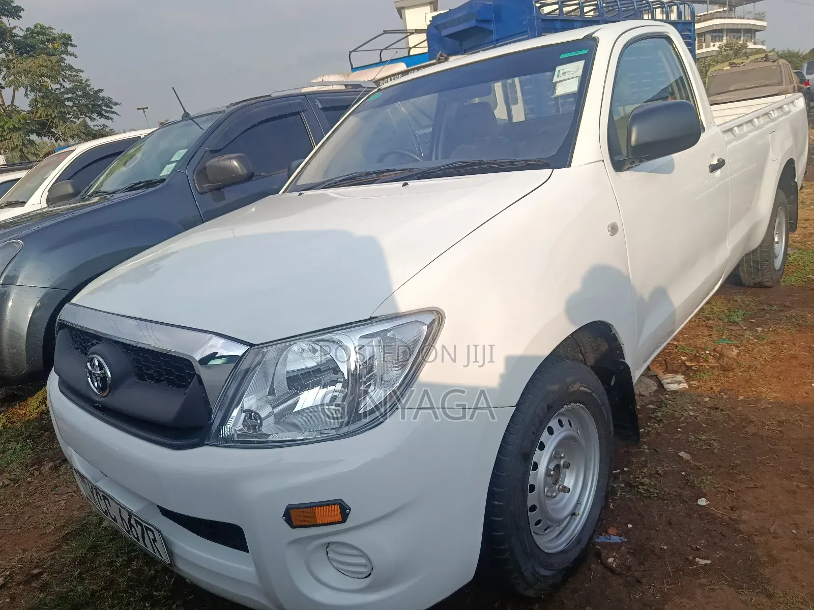 Toyota Hilux 2009 White