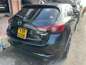 Mazda Axela 2017 Black