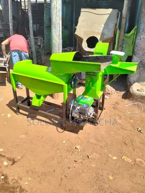 Complete Set Of Maize Sheller, Feed Chopper And 7.5kw Gasoline Engine