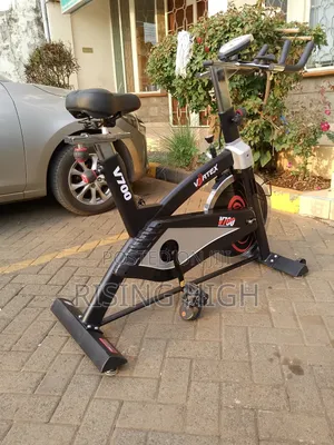 Comfortable Spinning Bike – Cushioned Seat