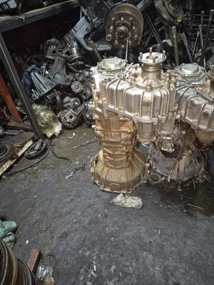Landcruland Cruiser 79 Complete Gearbox N Transfer