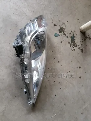 Honda Fit Shuttle Headlight Non